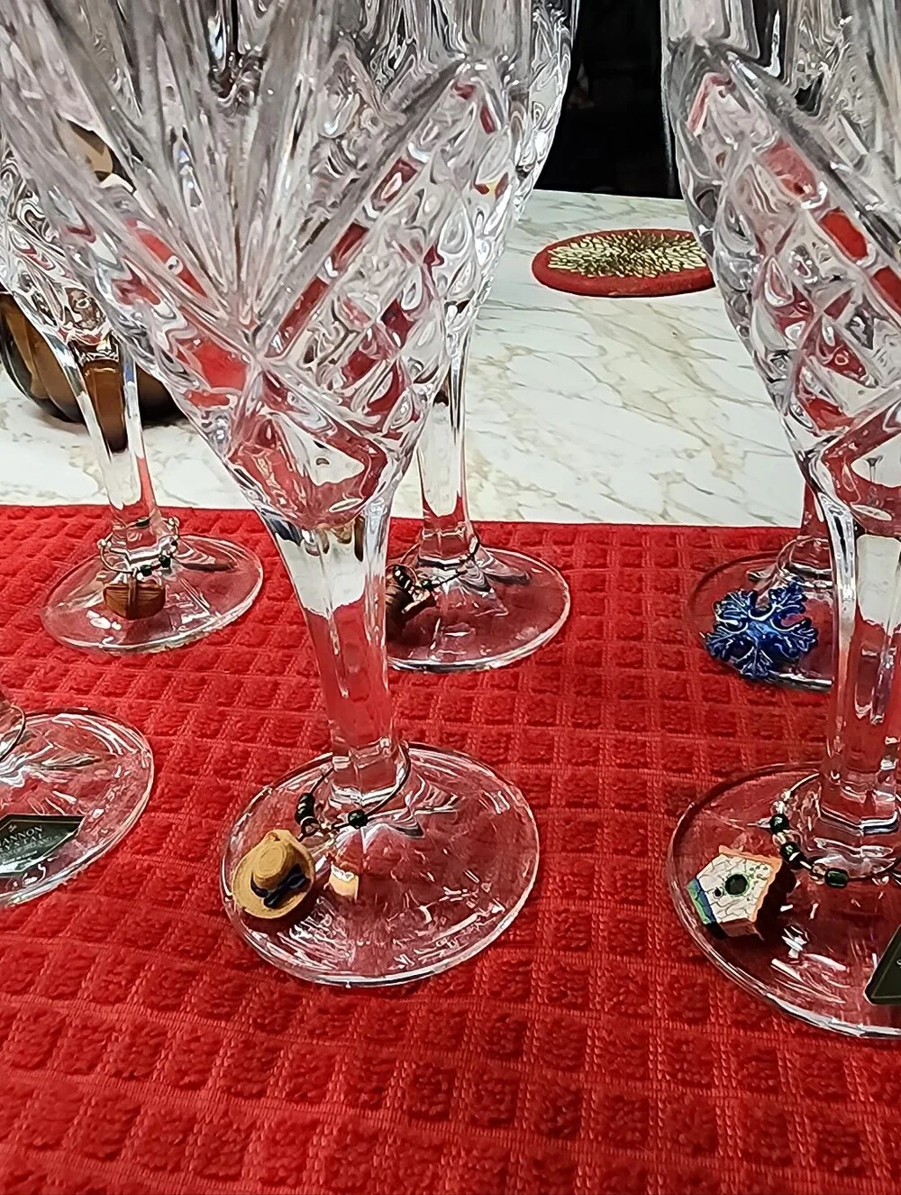 SHANNON CRYSTAL DESIGNS OF IRELAND. (Set Of 6 Wine Goblets.)